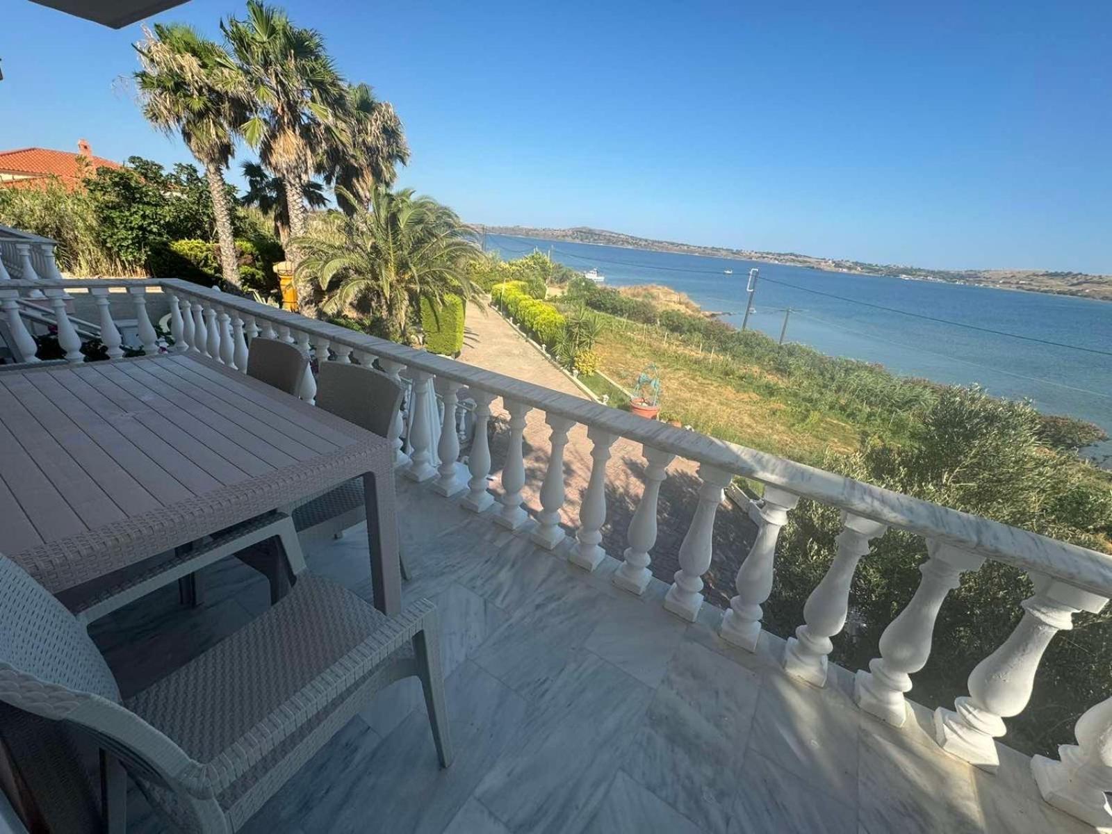 Villa Lagosta Varos Екстер'єр фото